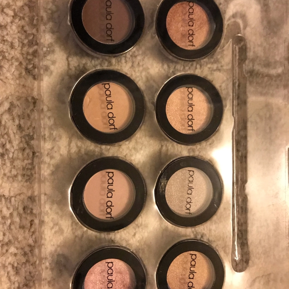 Paula Dorf eyeshadow palette